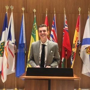 Meet your Posher, Spencer